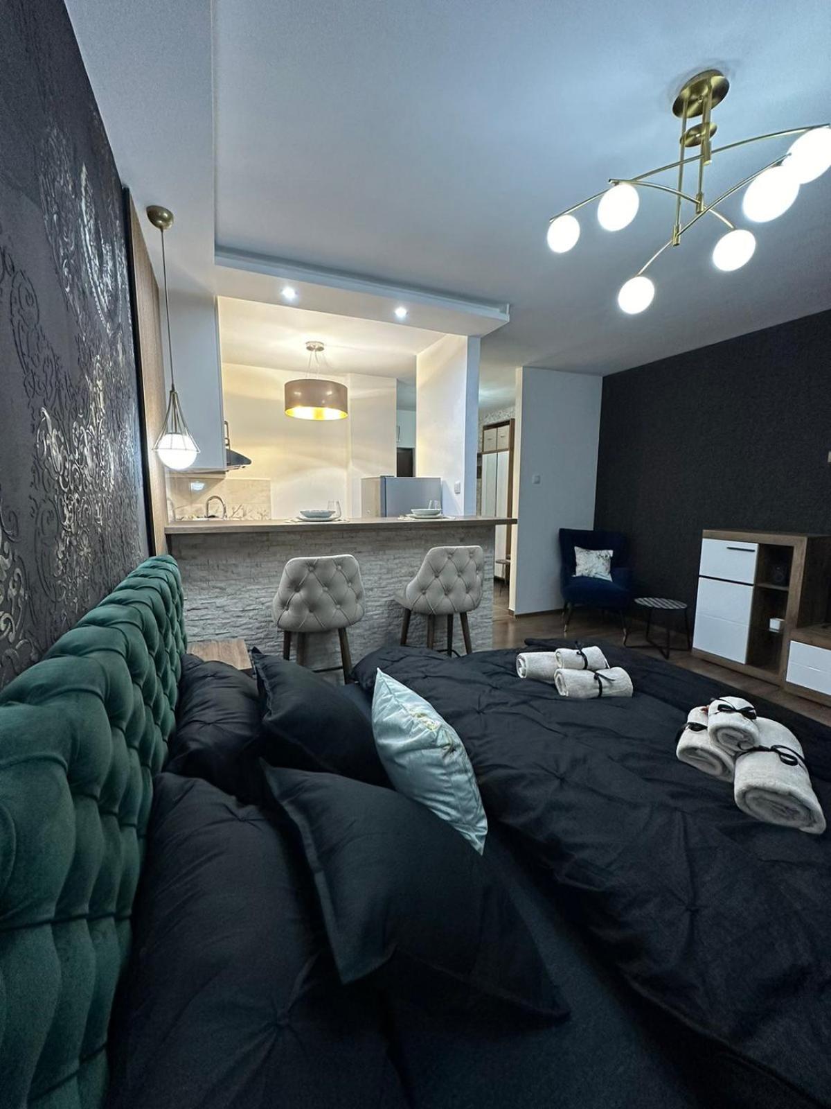 The Nada Apartment Of Hope Суботиця Екстер'єр фото